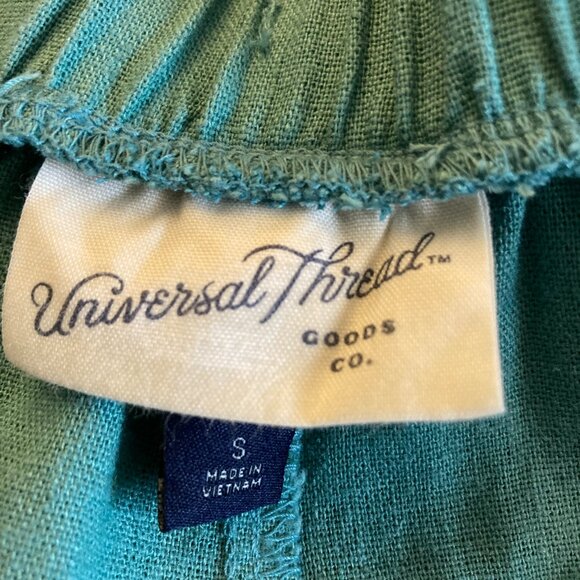 Excellent Condition, SZ S (see measurements) Linen Blend Shorts, Green - Picture 2 of 3